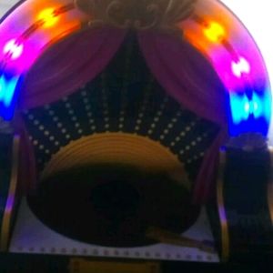 Omg jukbox B.B stage